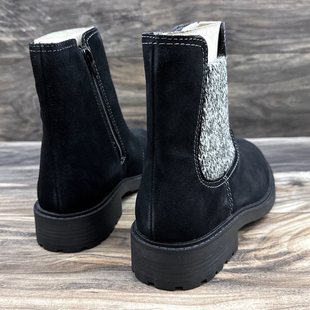NIB Clarks Opal Sky 9M Black Suede Comfort Ankle Boots Bootie - Picture 6 of 11